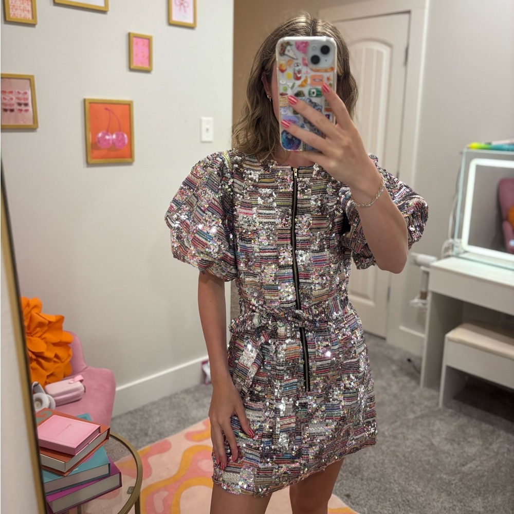 Queen Of Sparkles Silver Sequin Poof Sleeve Dress